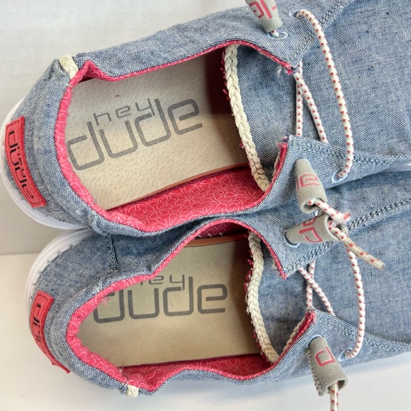 HEY DUDE WOMEN'S WENDY CHAMBRAY BRAID-INDIGO SHOES Sz 10 LIKE New No Box - Picture 13 of 16